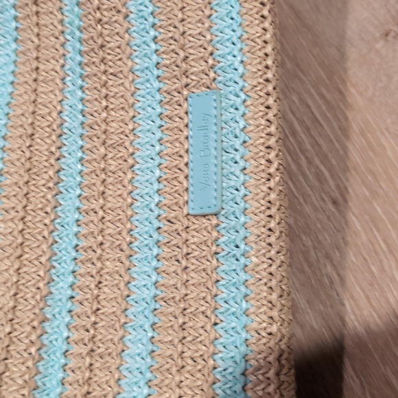 Vera Bradley Lemon Grove Tote-NWT - Picture 5 of 6